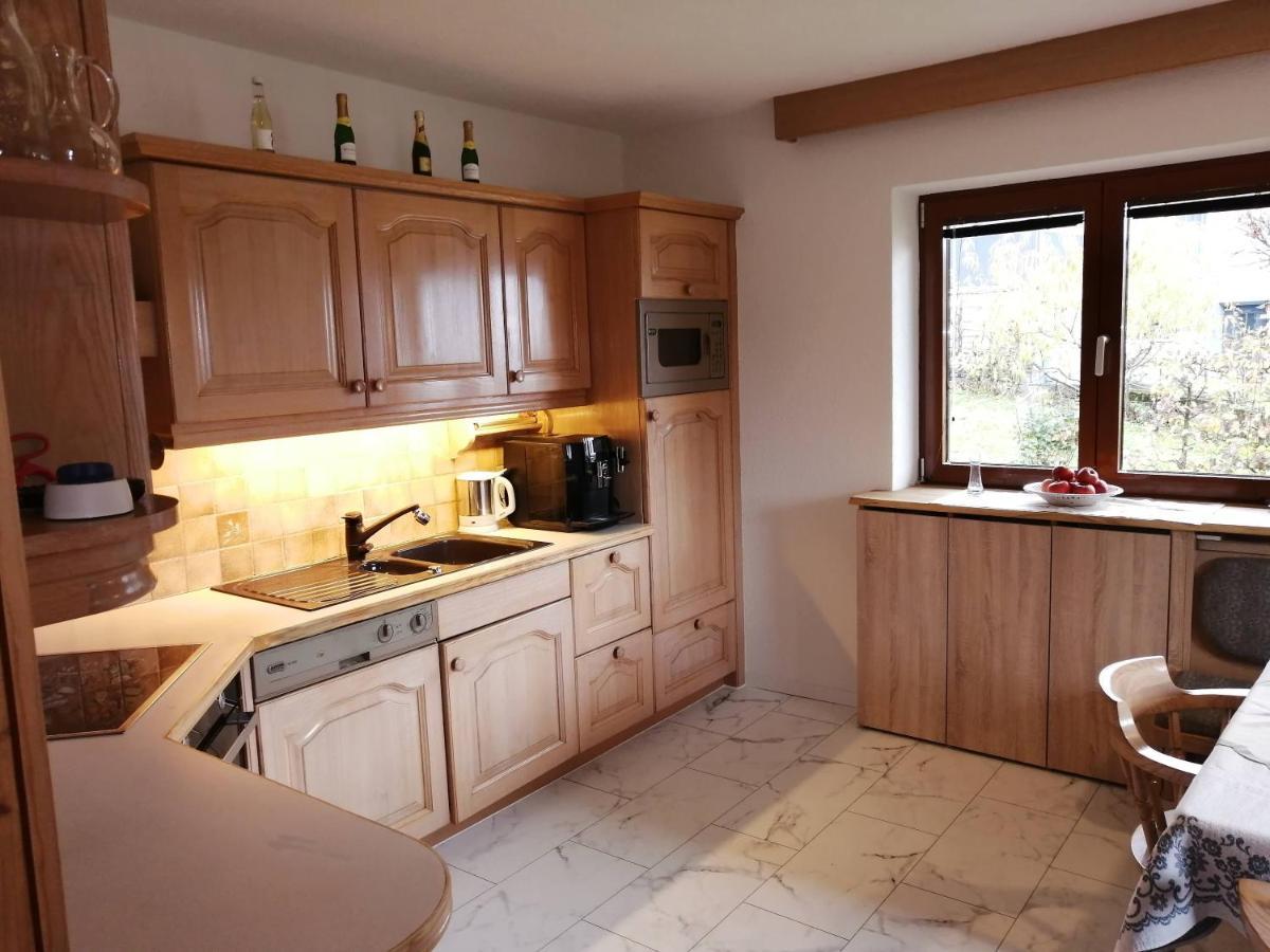 Apartmenthaus Paradise インスブルック エクステリア 写真
