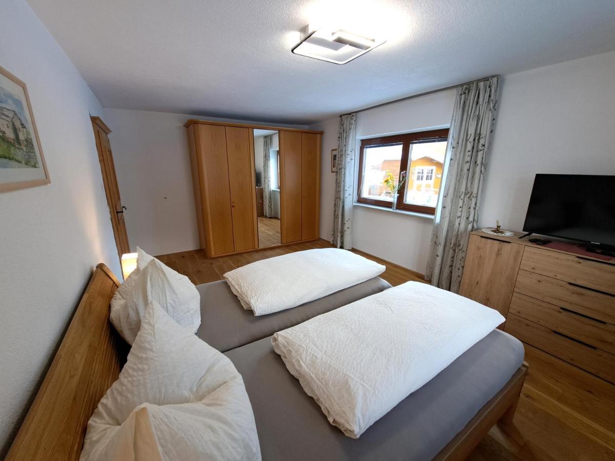 Apartmenthaus Paradise インスブルック エクステリア 写真